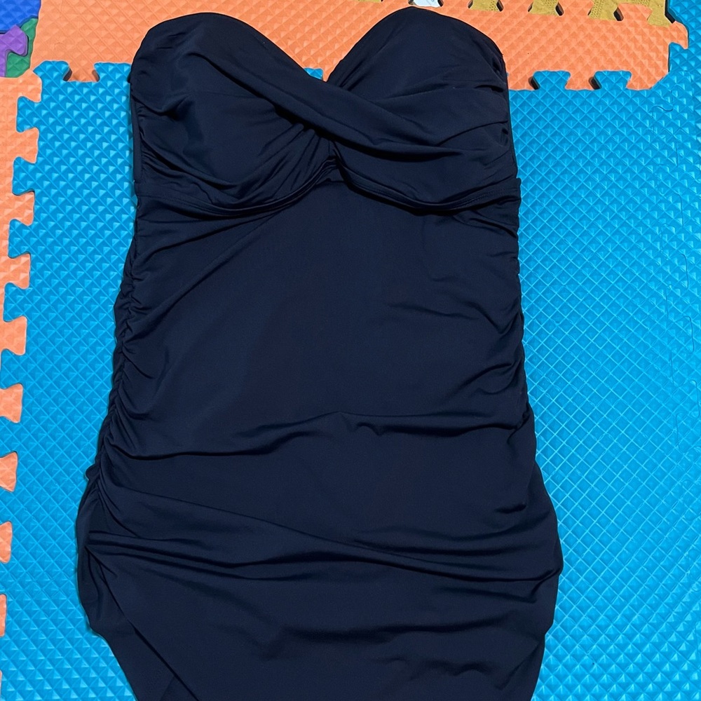 Anne Cole One piece swimsuit